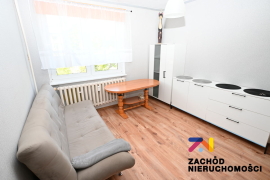 Mieszkanie 2 pokojowe oddzielna kuchnia Parter
